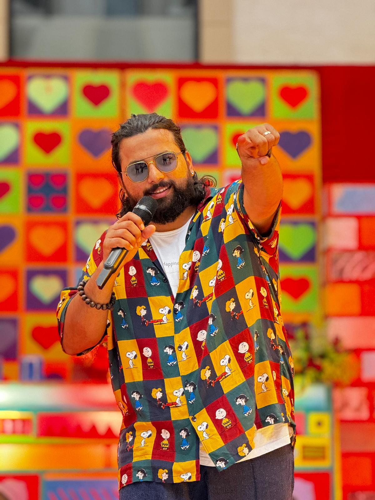 Bhagirath Dave - Anchor of Grand Events