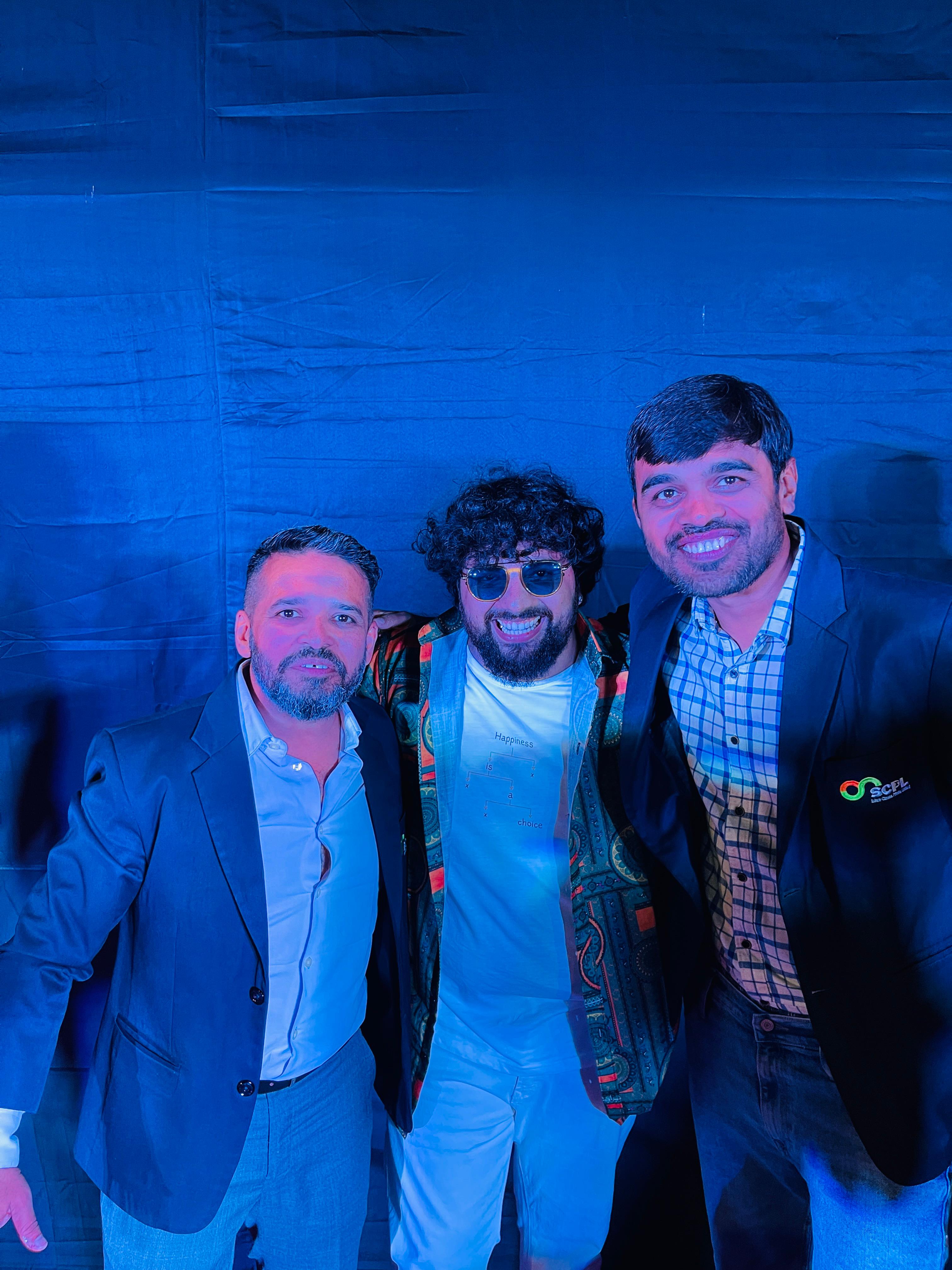 Bhagirath Dave - Auctioneer & Performer