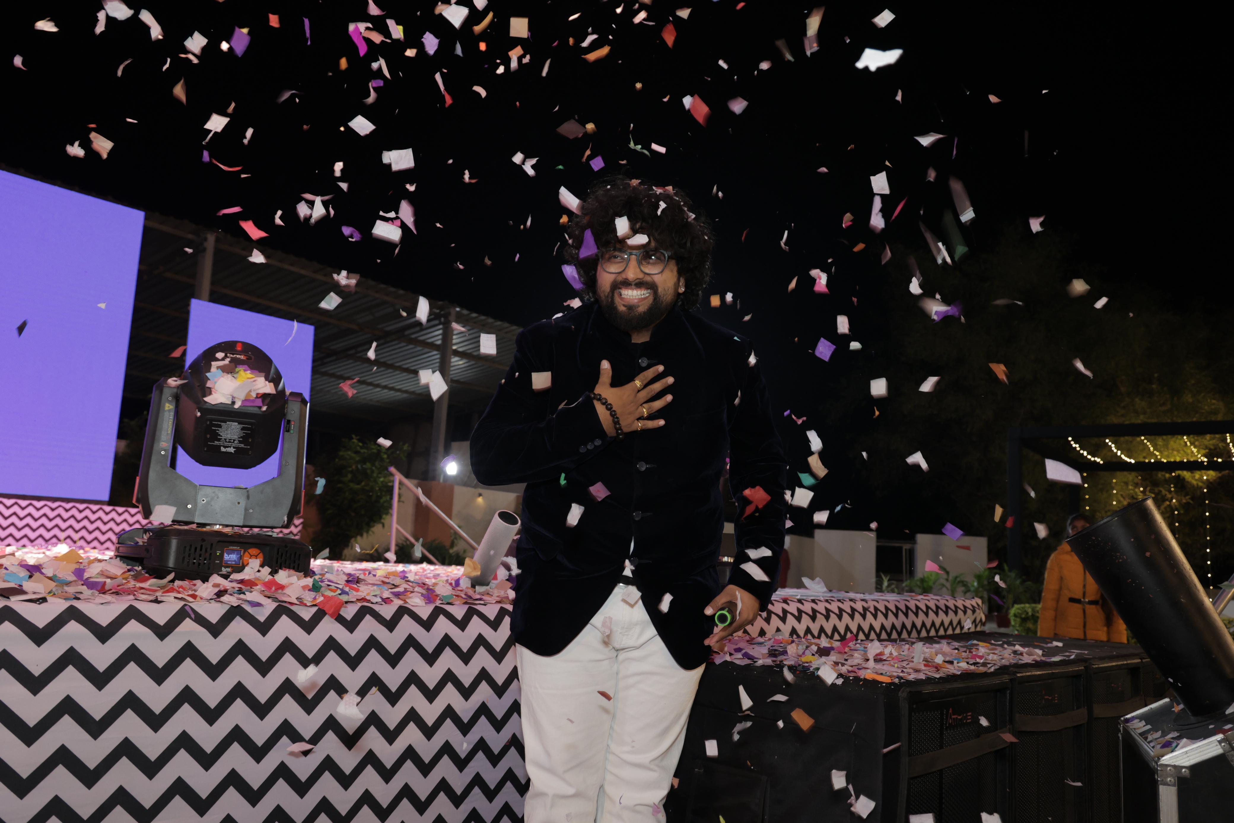 Bhagirath Dave - Auctioneer & The Quirky Host